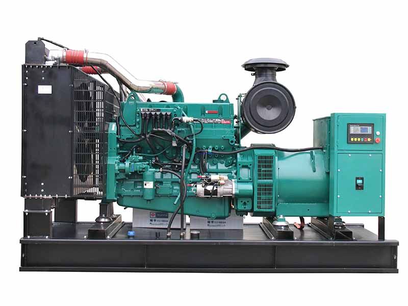 康明斯400KW柴油發(fā)電機(jī)機(jī)組